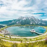 Cozy Mountain Panorama 公寓 萨菲登安斯泰内嫩米尔